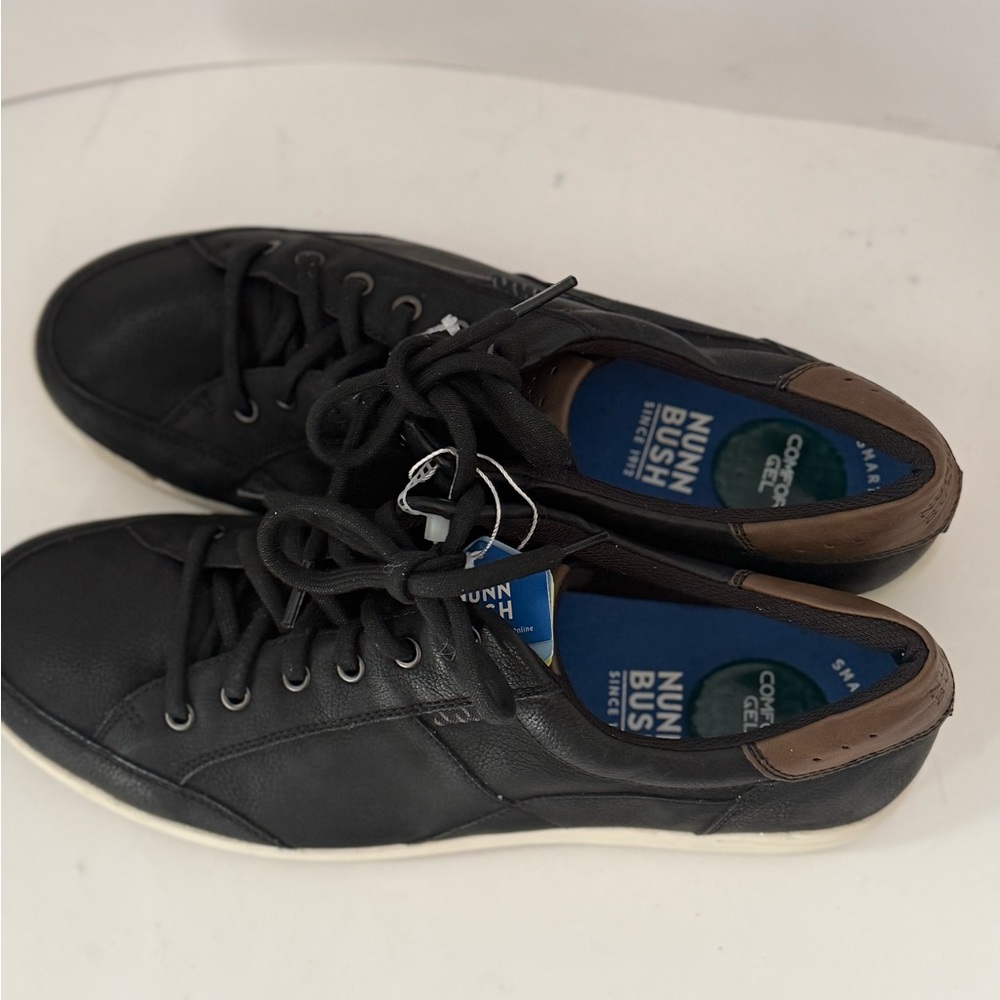 Nunn Bush Men's Black and Brown Sneakers